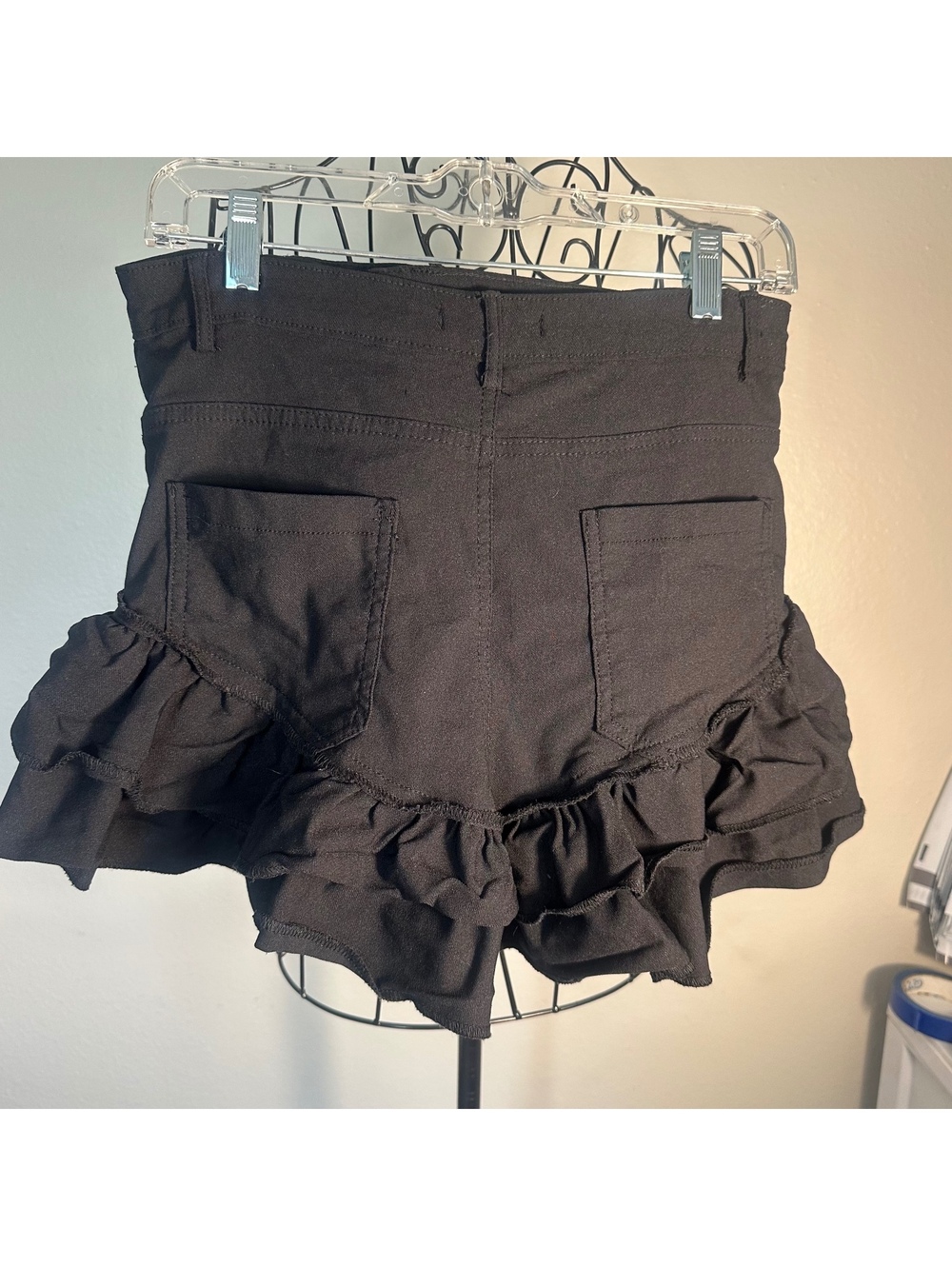 Black Short Shorts With Ruffles - Picture 4 of 6